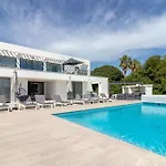 Villa Vivenda Oliveiras