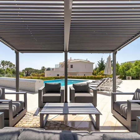 Villa Vivenda Oliveiras *